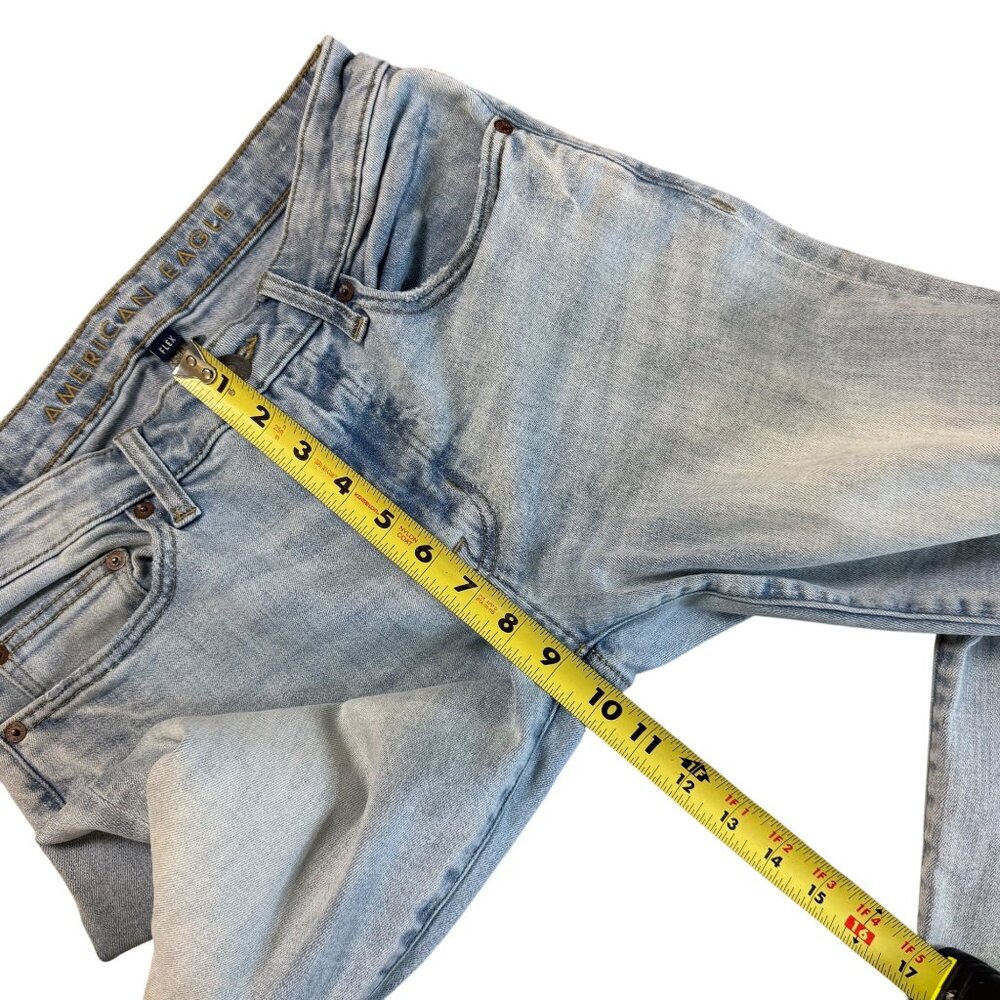 American Eagle Flex Light Wash Mens Jeans 30x30 Straight Fit Distressed Denim - Picture 7 of 9